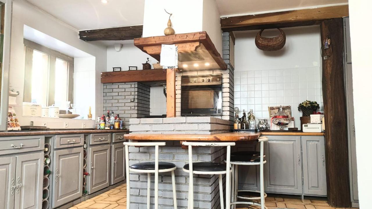 La Maison Bleue Varzy Buitenkant foto