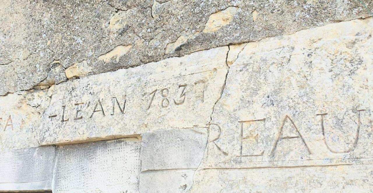 La Maison Bleue Varzy Buitenkant foto